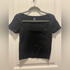 Elodie
Womens size Large
NWT 
Black Women's Top